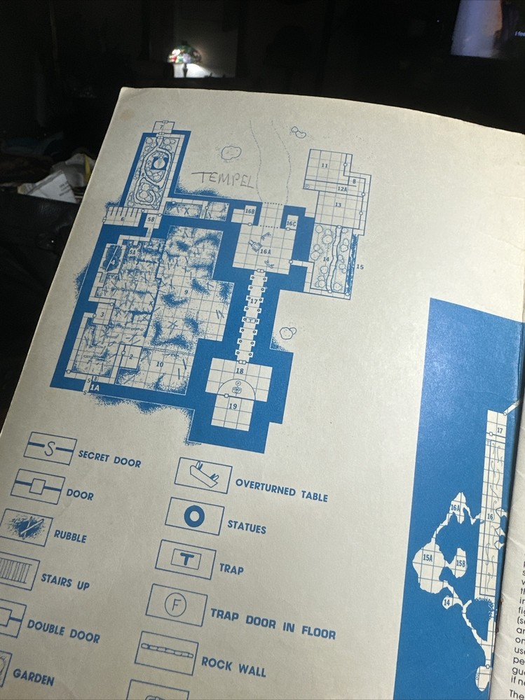 Dungeon And Dragon Dungeon Manual A1