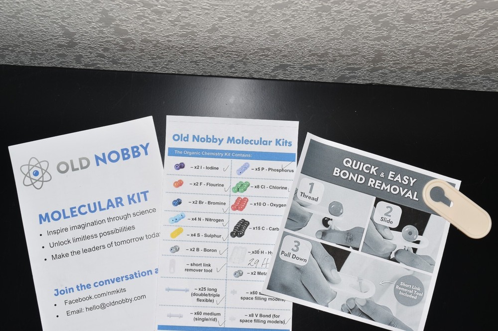 Old Nobby Molecular Kit with Instructions Missing One Hydrogen Atom-239 Pieces
