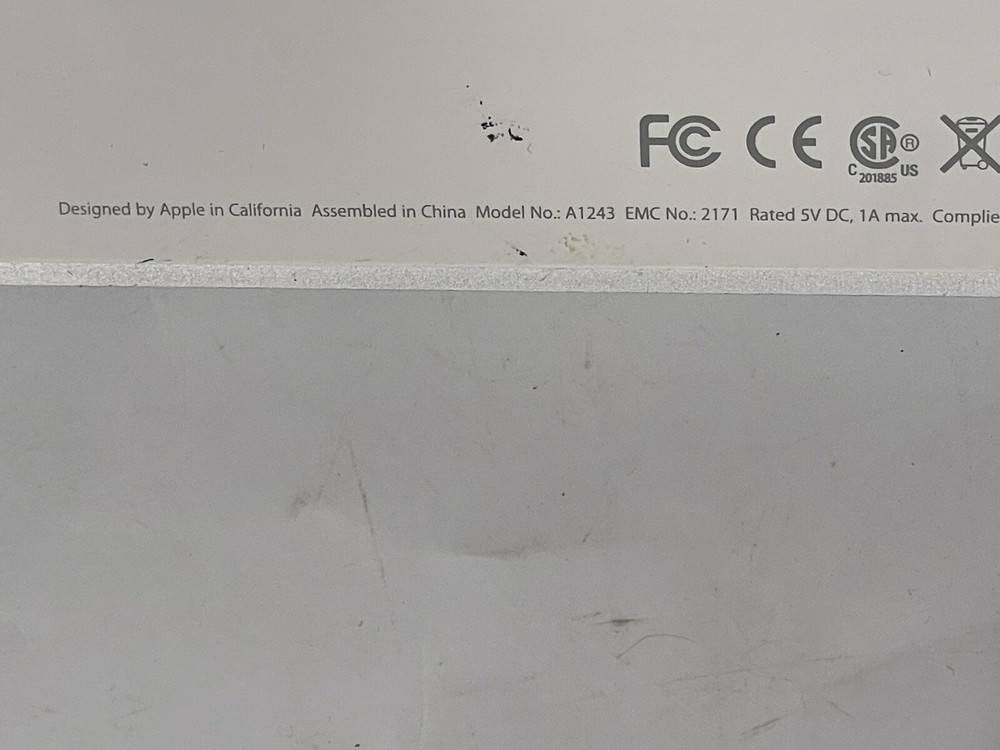 Apple A1243 USB Wired Standard Keypad - White