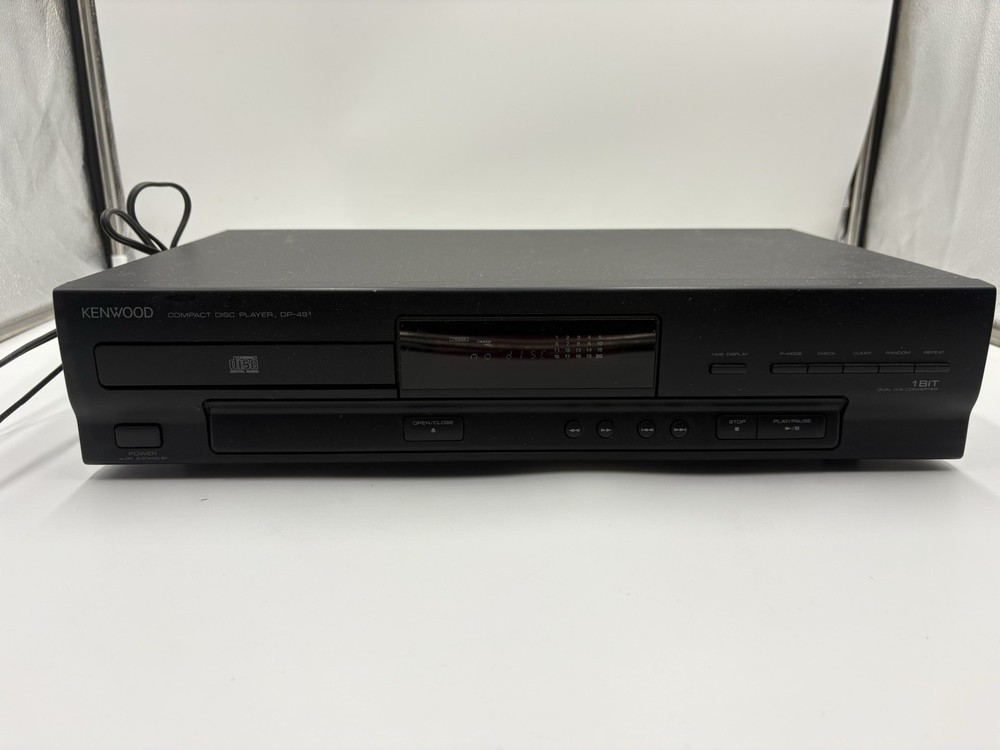Kenwood DP-491 Single Deck Compact Disc CD Player - WORKS