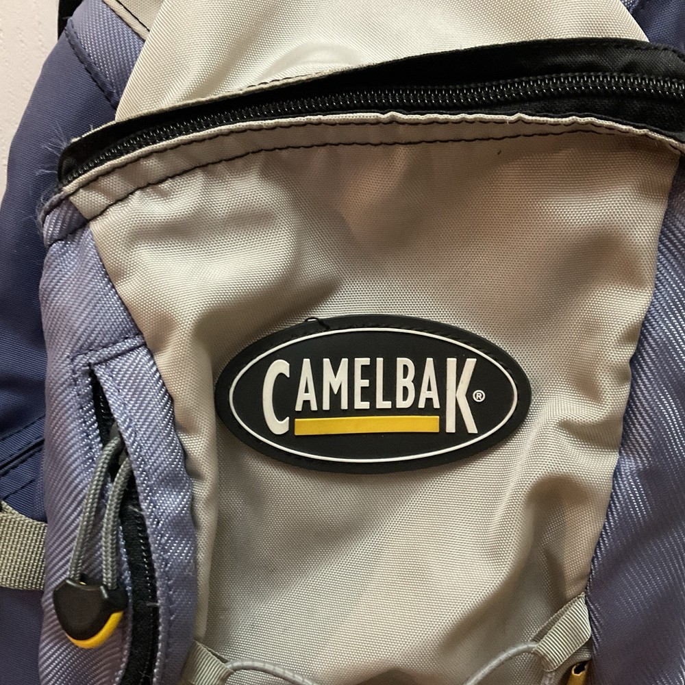 Camelbak ISIS Hydration Backpack Blue Grey Adjustable Shoulder Strap Day Pack