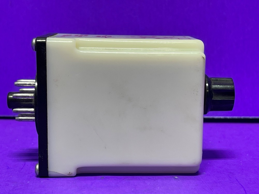 Dayton 5X828F Solid State Time Delay Relay 0.1-10 sec