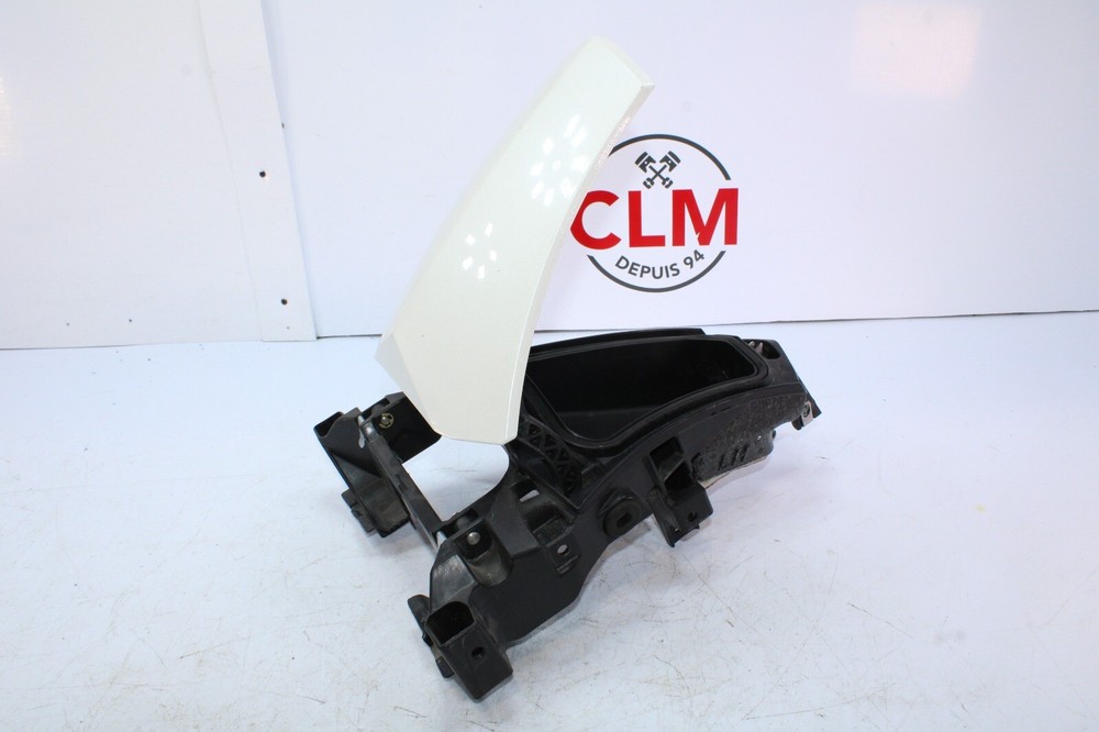 2015 CAN-AM SPYDER RT SE6 OEM GLOVE BOX ASSEMBLY   705006973