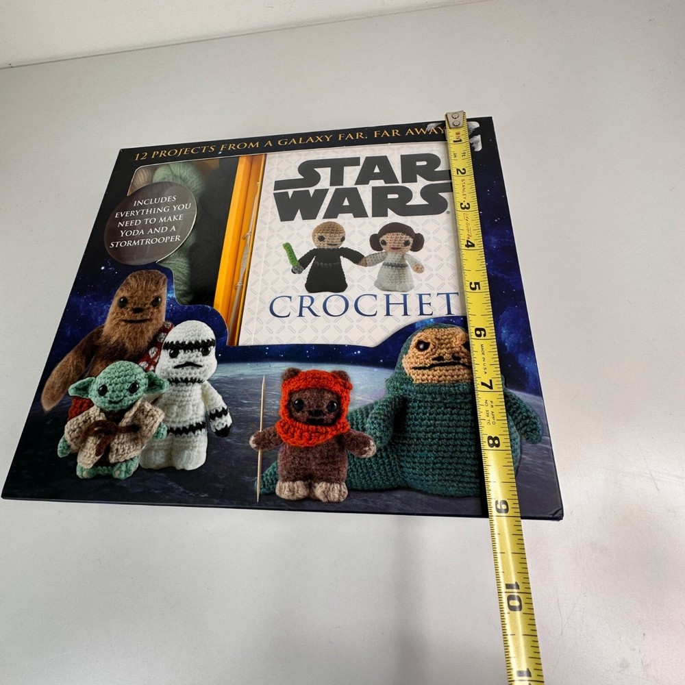 Star Wars Crochet Kit 12 Step-By-Step Illustrated Patterns, Yoda & Stormtrooper