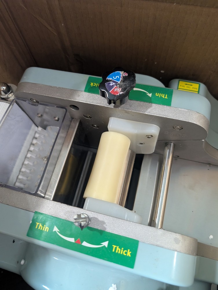 USEDElectric Dumpling Skin Processing Machine Maker WontonDoughWrapperCommercial