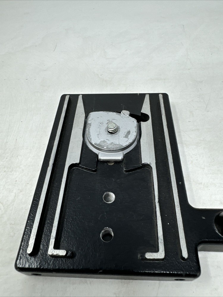 camera quick release and flash bracket mount 2