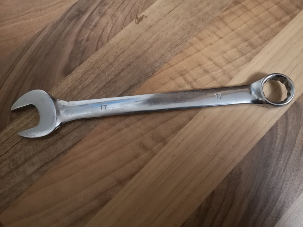 17mm Chrome Vanadium Wrench  Spanner - Size 17