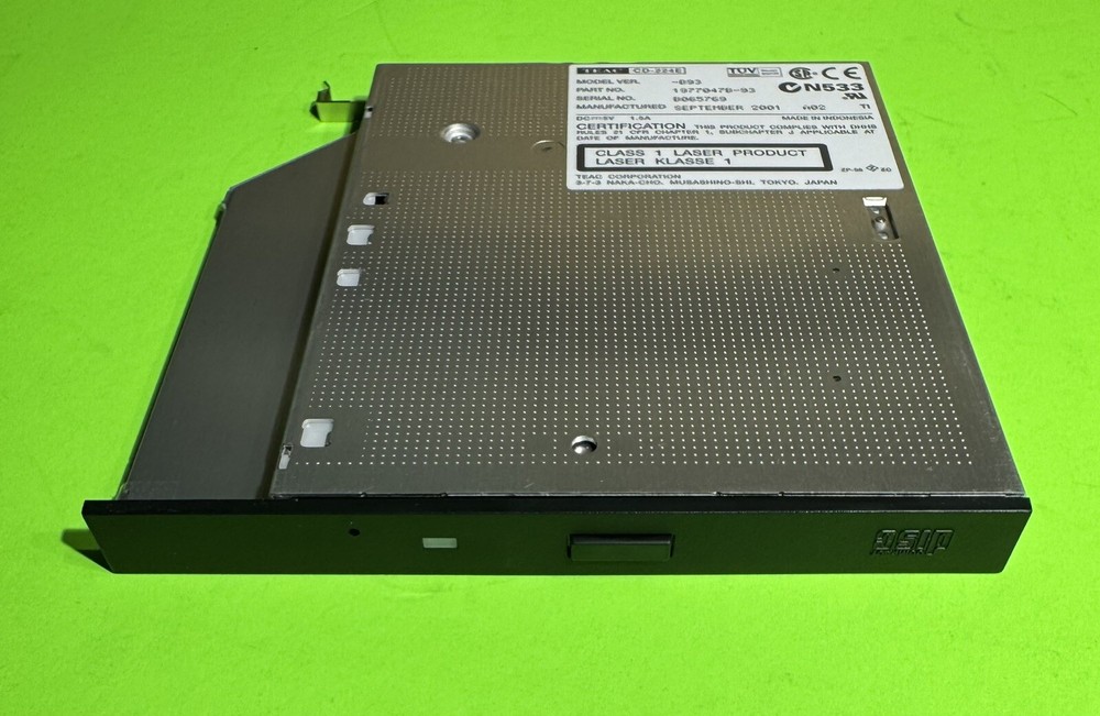 Sun 370-4278 24X Slimline 1/2"-Height CD-ROM Drive ATAPI/IDE Interface X7088A