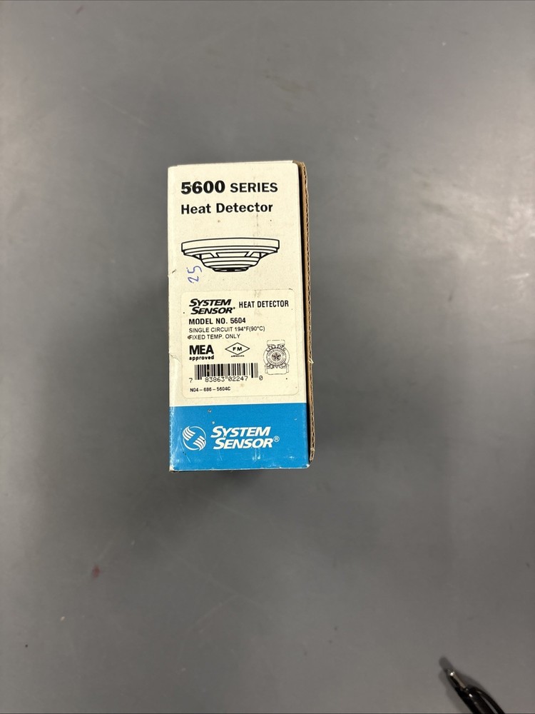 System Sensor 5600 Fixed Temperature Heat Detector - White