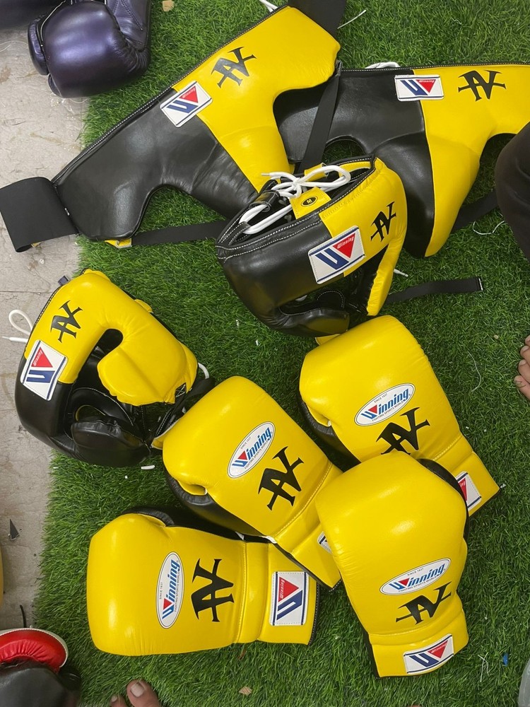 CUSTOM ORDER GLOVES(AND OR SET)