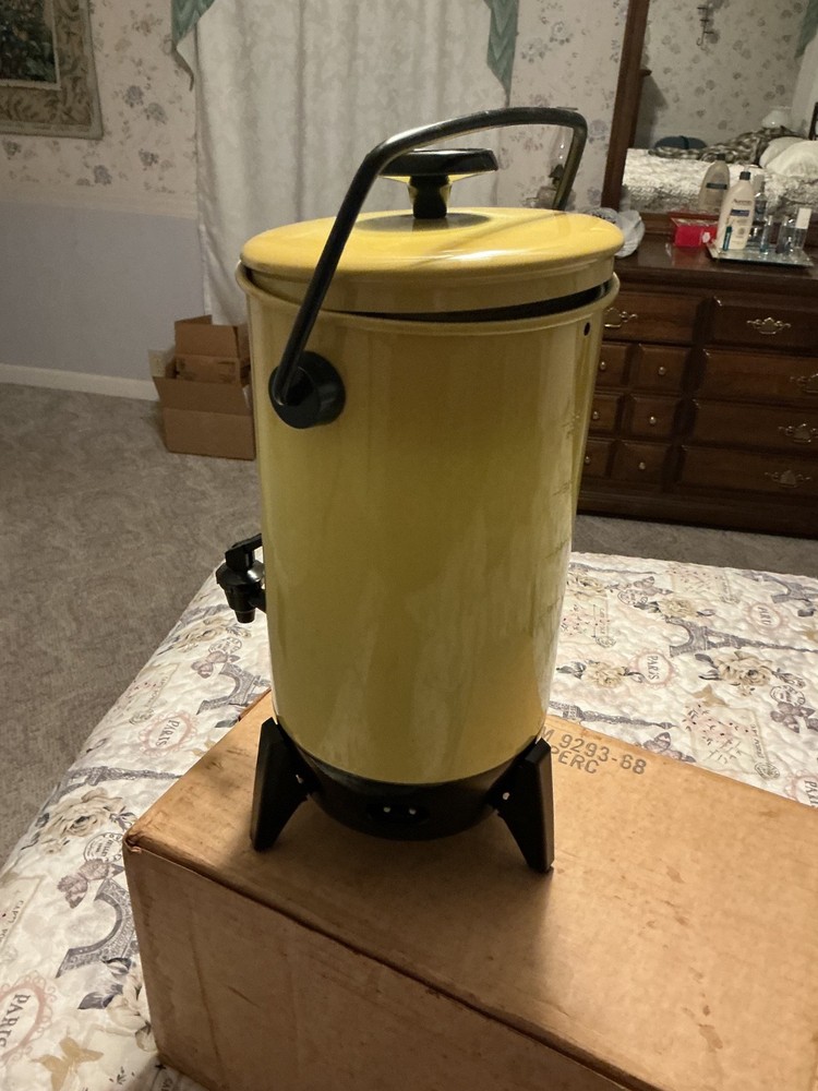 new old stk. 22 cup colormode percolator