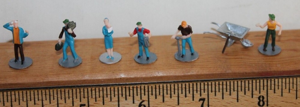 Model Train People & Animals