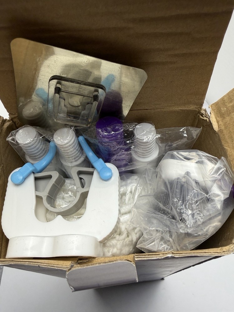 Wall Baseboard Cleaner Tool with Handle Extendable Long Handle Baseboard Cleaner