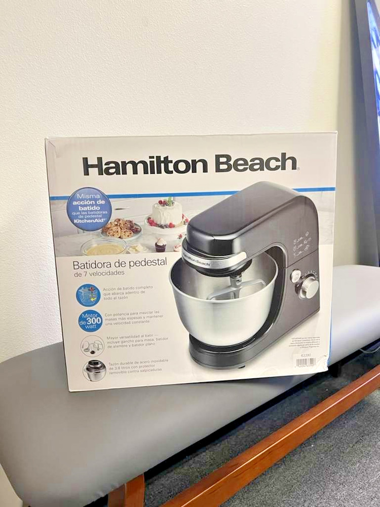Hamilton Beach 4 Quart Stand Mixer