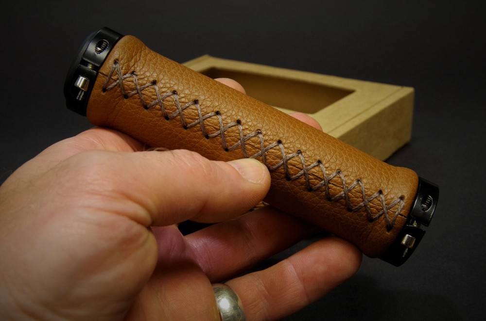 Leather Grips for Bicycle. Light brown.