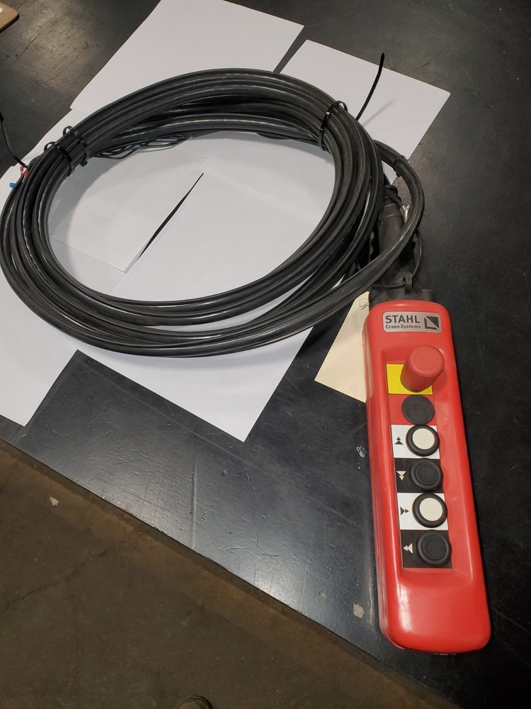 STH-1202-021, IP65, Stahl Crane Pendant Controller / 20ft drop & strain relief