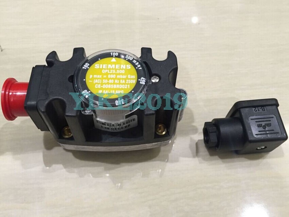 1PCS NEW For Siemens Pressure Switch QPL25.500