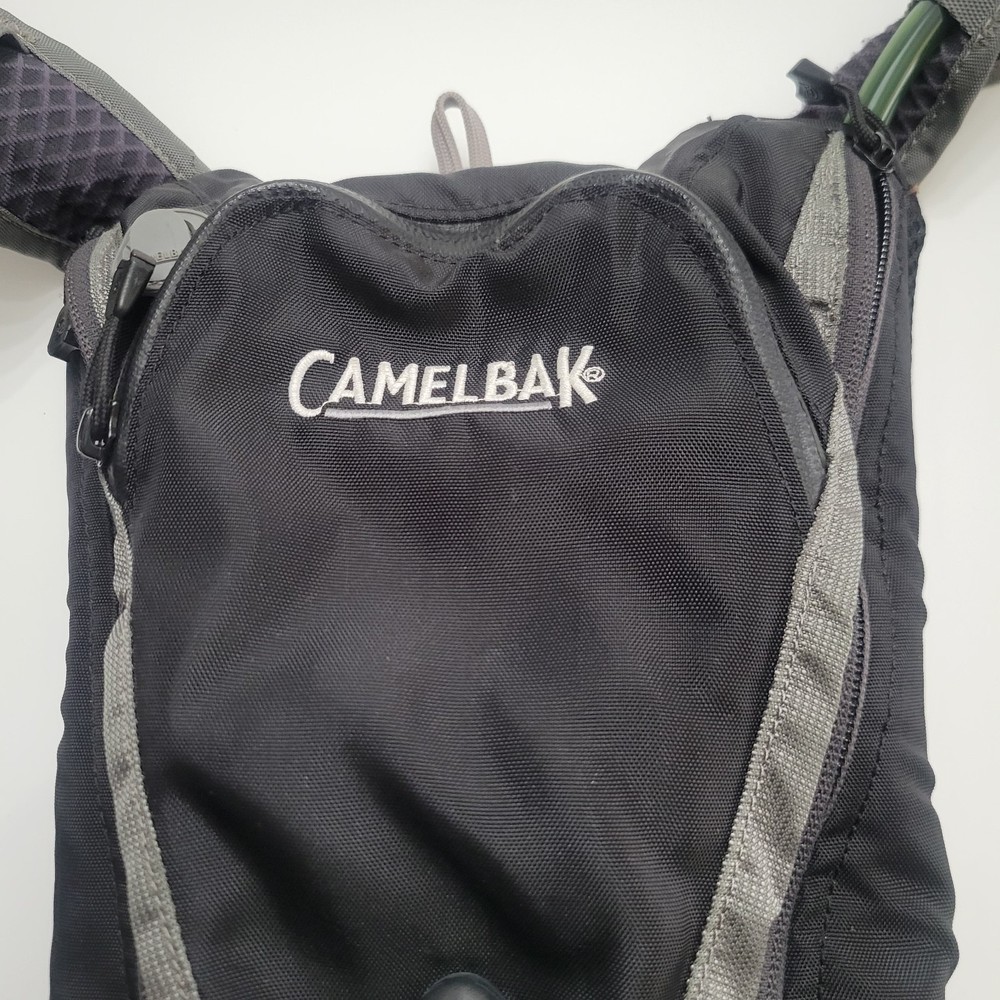 Camelbak Lobo Hydration Pack Hiking Backpack Black With 2.5 L Bladder
