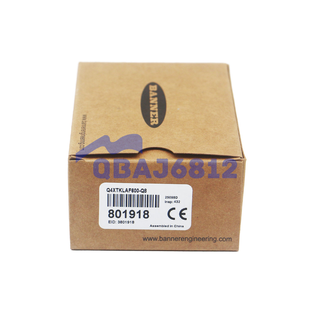 NEW BANNER Q4XTKLAF600-Q8 Laser Adjustable Field Threaded Barrel Housing