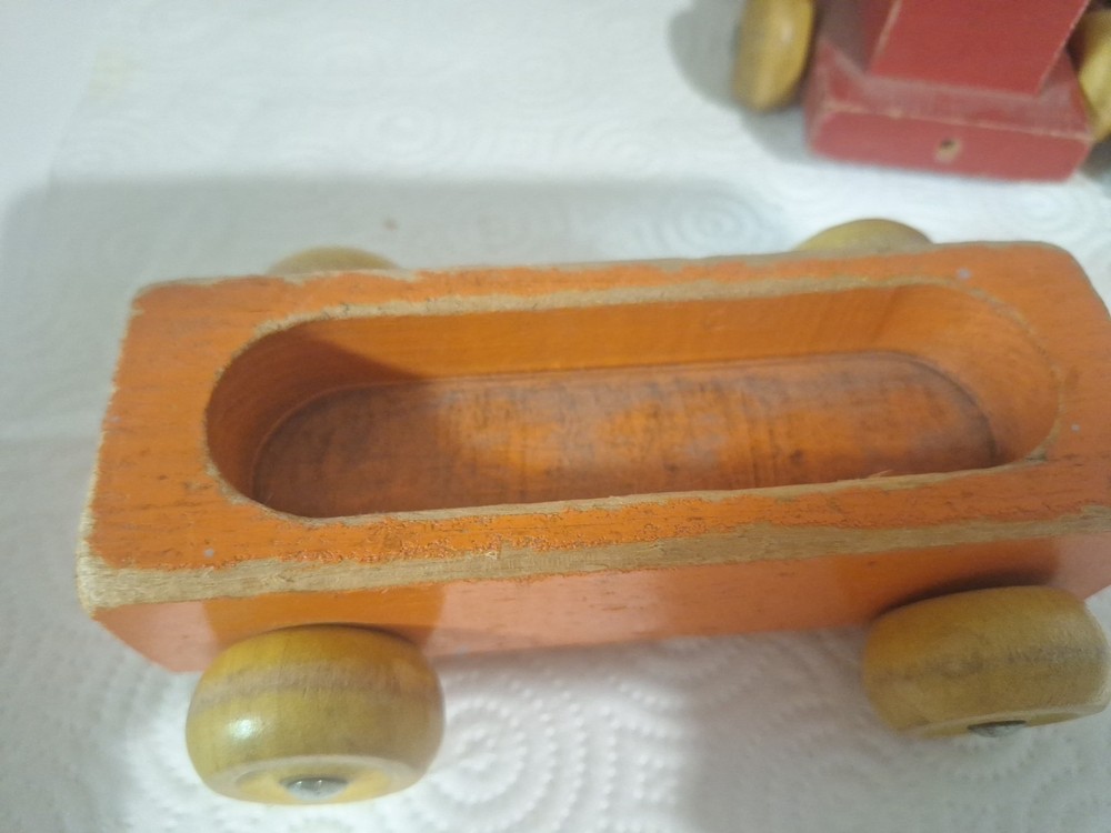 Playskool 1950s Wooden Trains, Pull String, Pull Along.