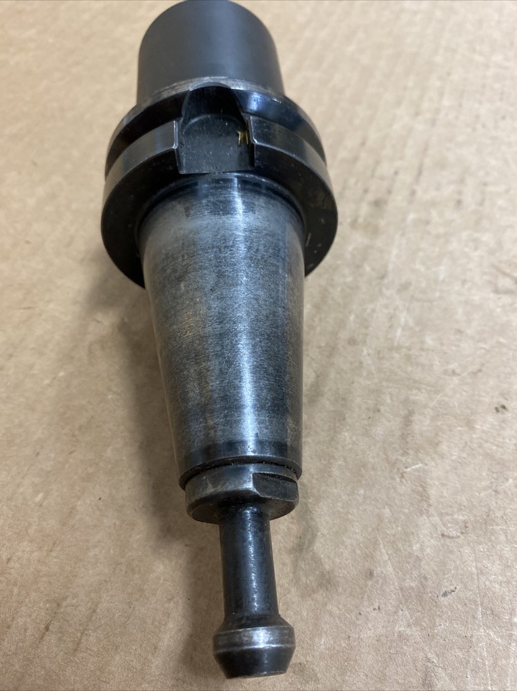 Command B4E4-0875 7/8” End Mill Tool Holder 3-1/2" Projection BT40 .875”