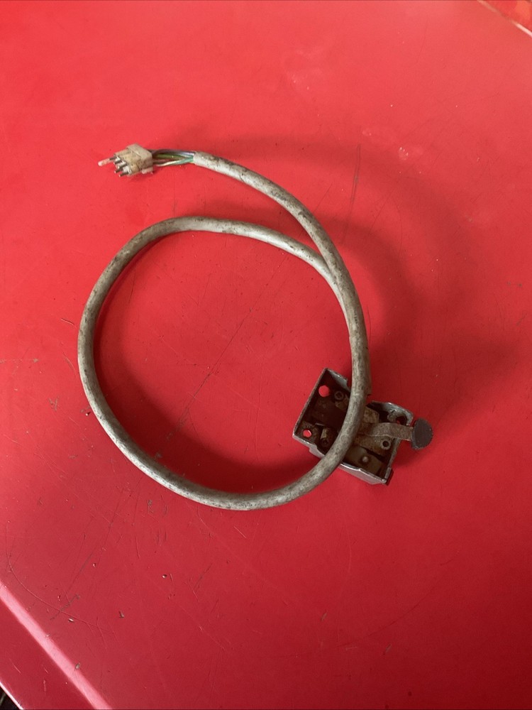 VINTAGE LUCAS MODEL 181 SA MOTORCYCLE INDICATOR,HORN HANDLEBAR CONTROL SWITCH