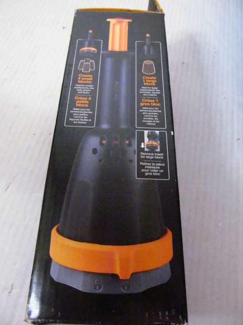 Fiskars Soil Block Maker Creates Stand-Alone Soil Blocks