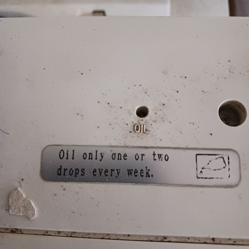 Melco EP1 Embroidery Machine With User Guide Book