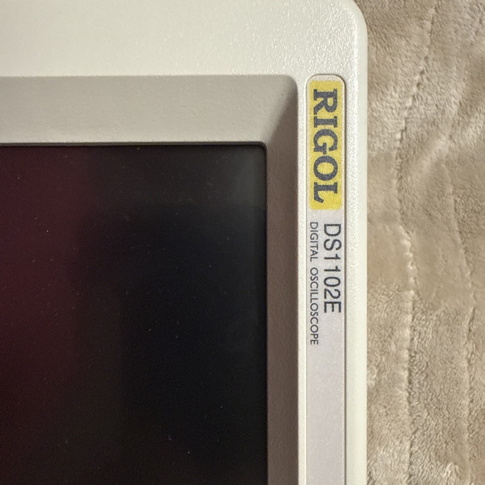 RIGOL DS1102E Oscilloscope 2 Channel 50 MHz - White