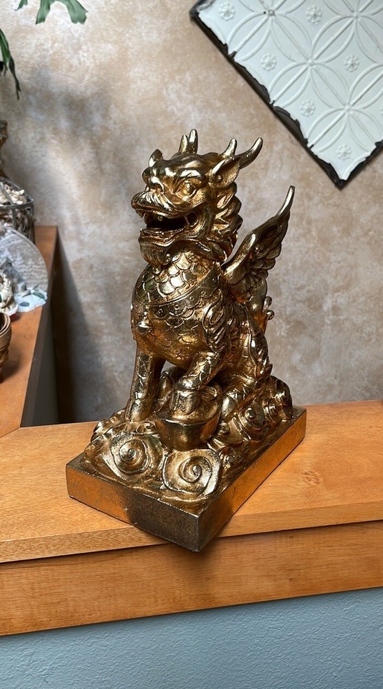 Gold Tone Winged Dragon Foo