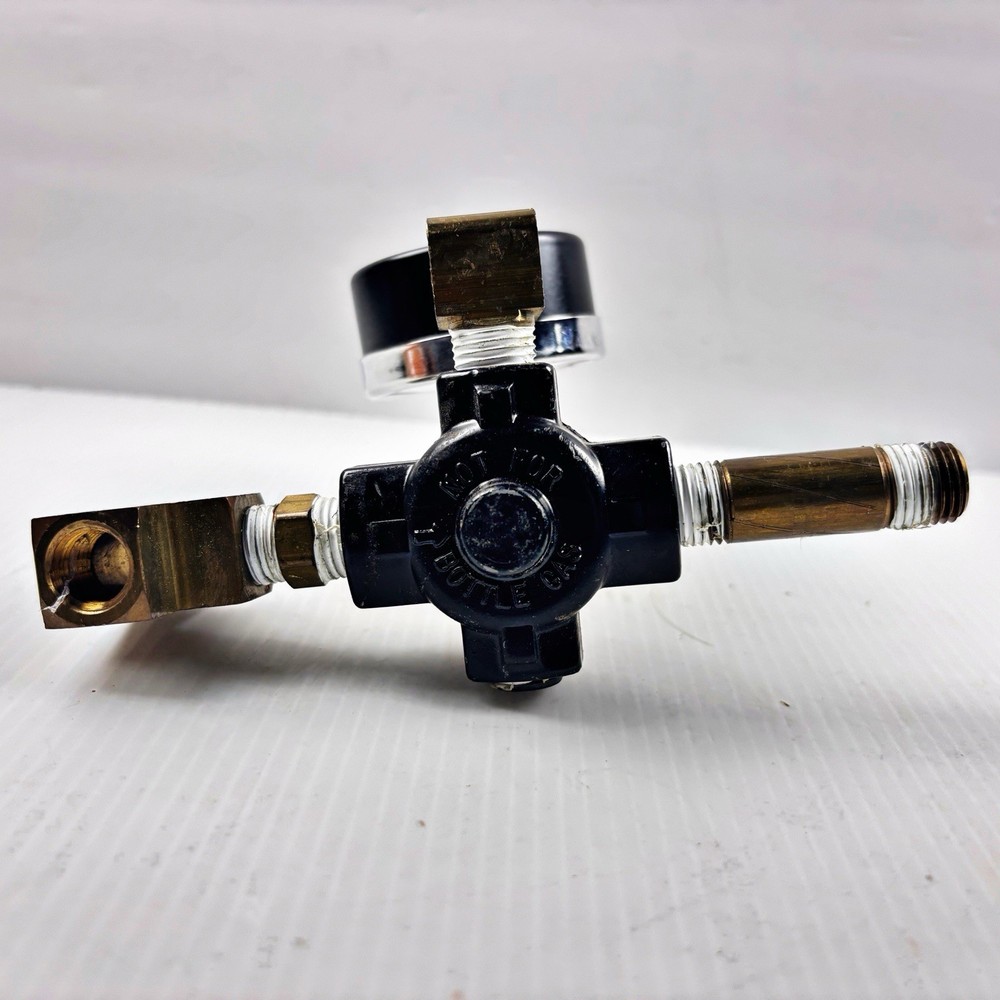 Speedaire 1Z838D Pressure Regulator