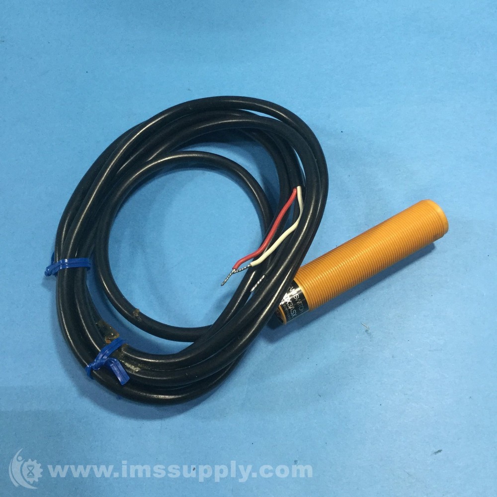 ATC 7252AD0X3ASX Diffuse Scanner FNIP