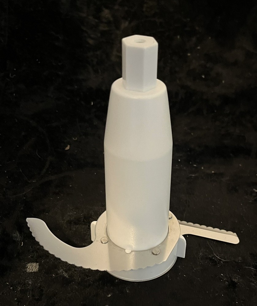 Black and Decker Quick N Easy Food Processor FP1400 FP1300 PART:  Chopper Blade
