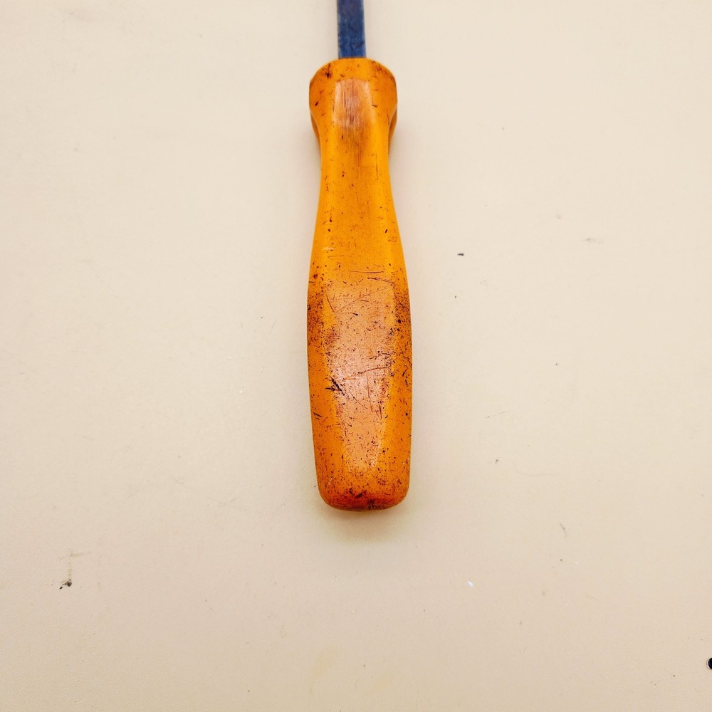 Vintage Snap-on Tools SPB18A Hard Orange Handled 17-in Pry Bar