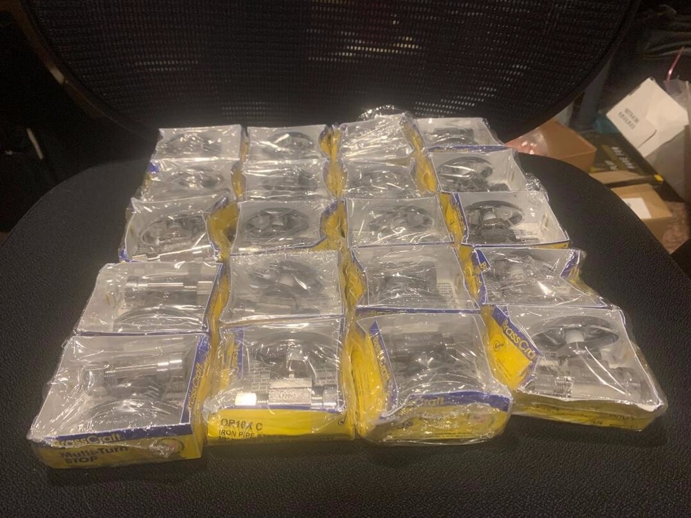 BrassCraft OR10X C, Iron Pipe Start Stop, **20-Count**