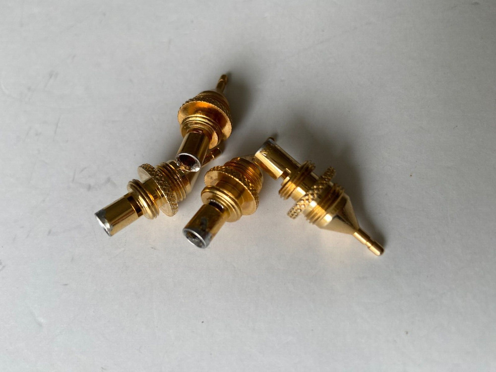 Monster Cable Master pin Modular speaker cable termination post Base