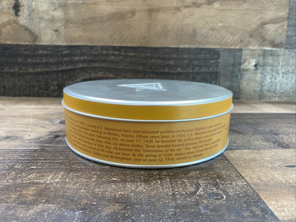Metal Delta Airlines Tin