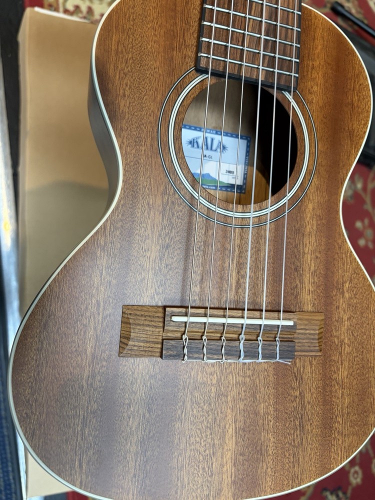 Kala KA-GL 6-String Guitarlele