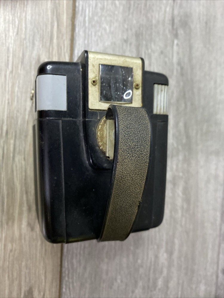 Vintage Kodak Brownie Hawkeye Flash Camera Model Camera