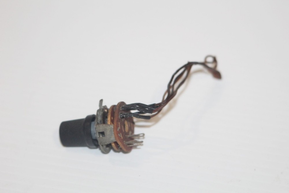 Slave Selector Switch Part - Eliminator Lighting E135 MKII Tracker Stage Light