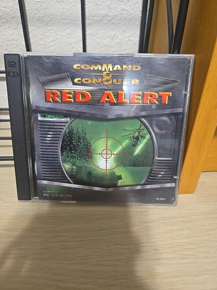 Command and Conquer Red Alert Soviet and Allied Discs Westwood Studios PC .(SB4)