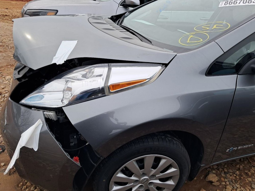 Console Front Floor Cloth S Fits 14-17 LEAF 4884151