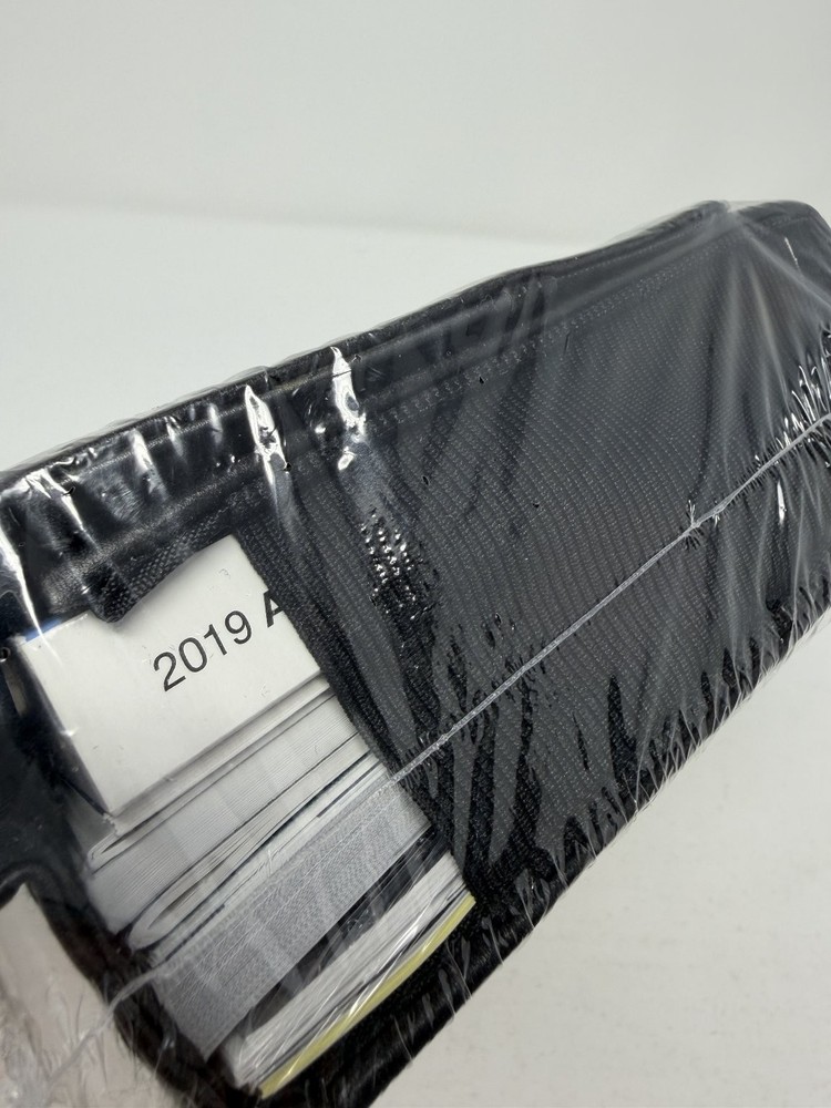 2019 Subaru XLA Owners Manual Set