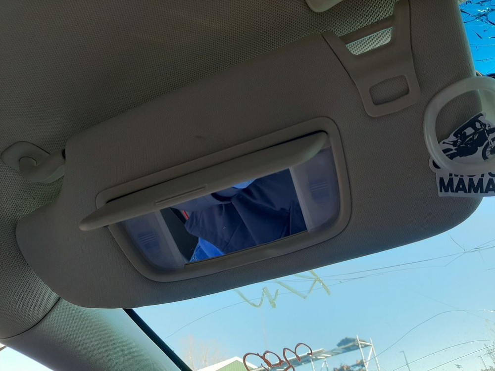 MKZ 2015 Air Shutter 868240