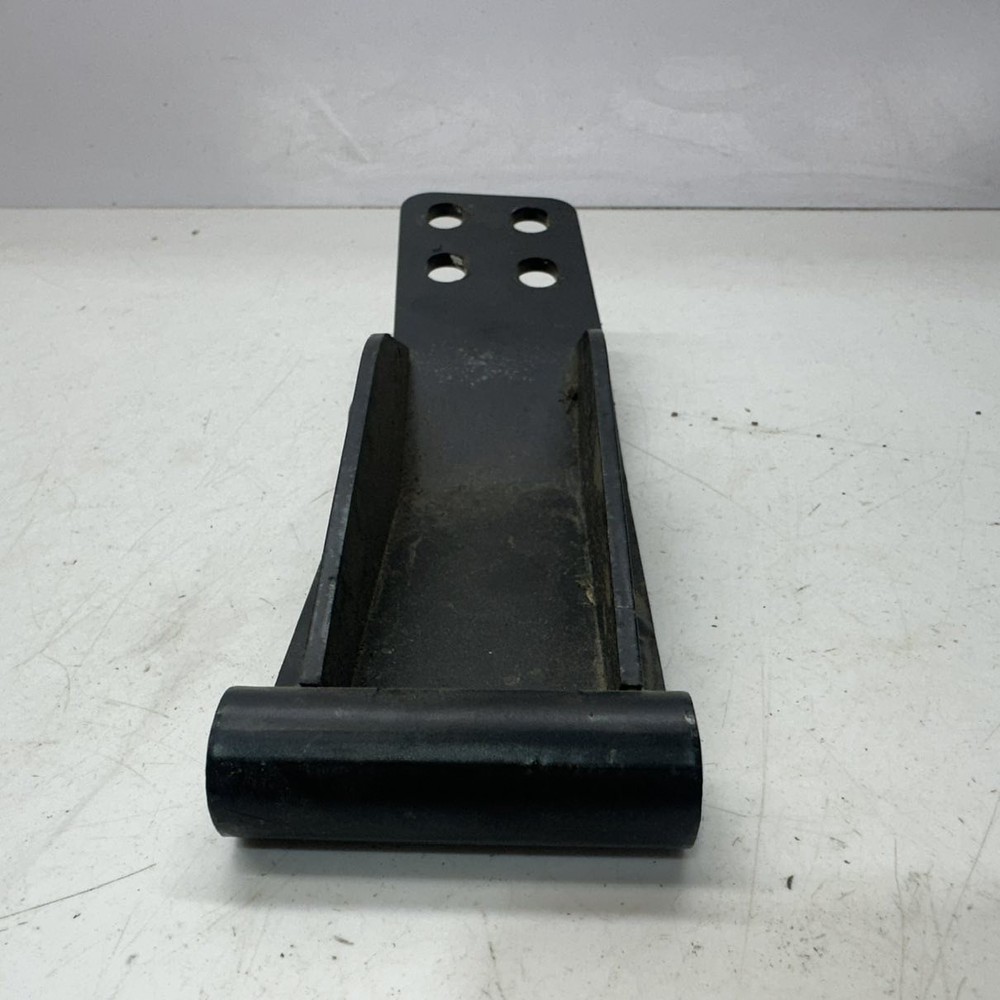 RH Mounting BRacket, Angled - 2019 POLARIS UTV