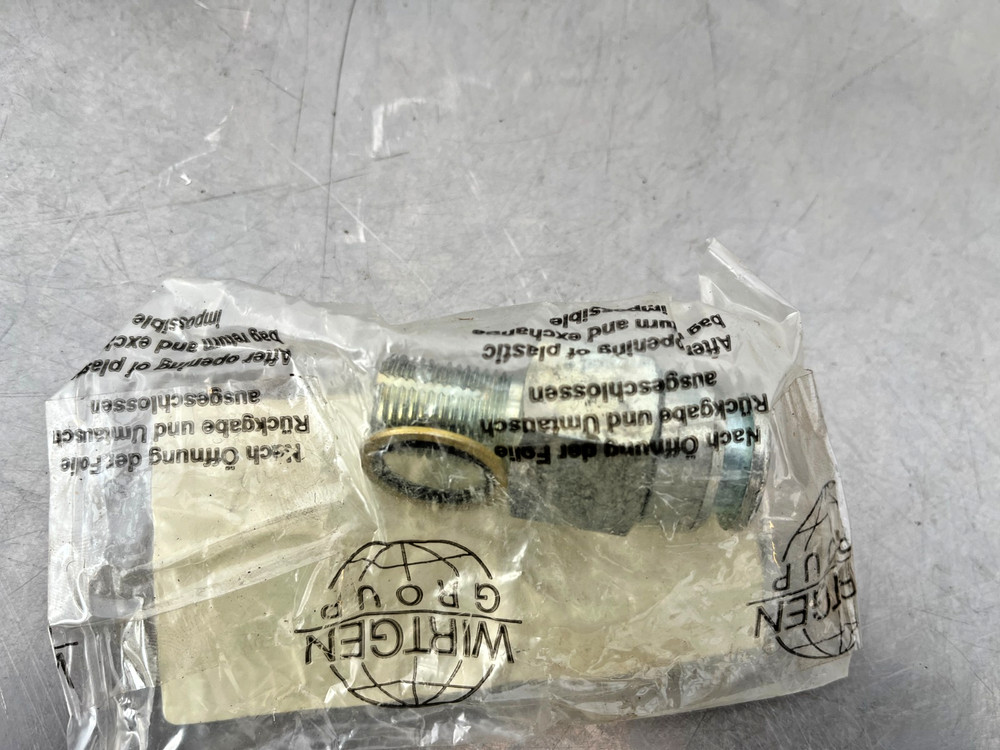 38480 Wirtgen HAMM Greasing NIPPLE