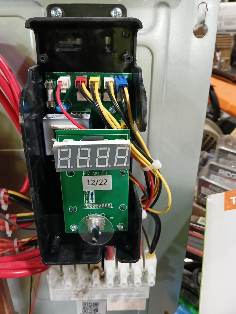 EcoSmart 36 kW 7.03 GPM 240-Volt Electric Tankless Water Heater/Open box, Parts