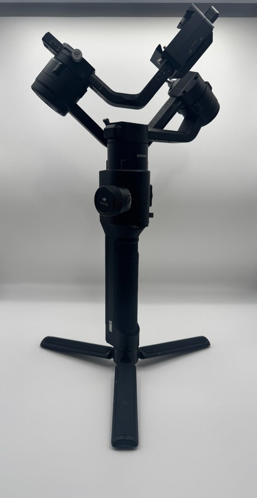 DJI Ronin S Gimbal Handheld Stabilizer Camera sliding mount MISSING. POWERS ON