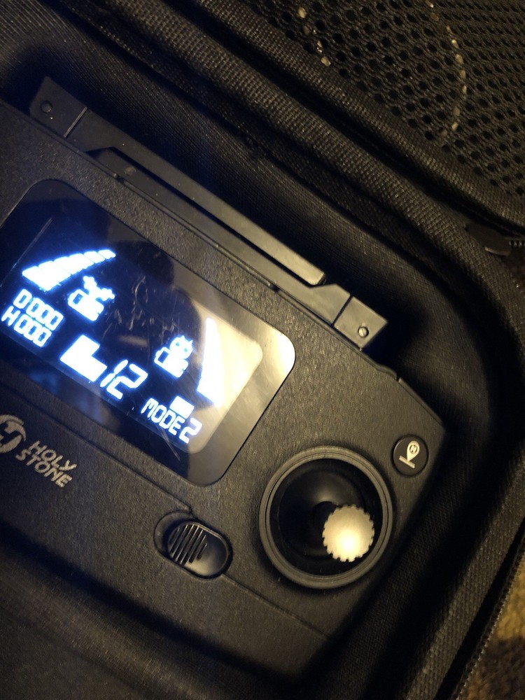 HolyStone drone hs720e