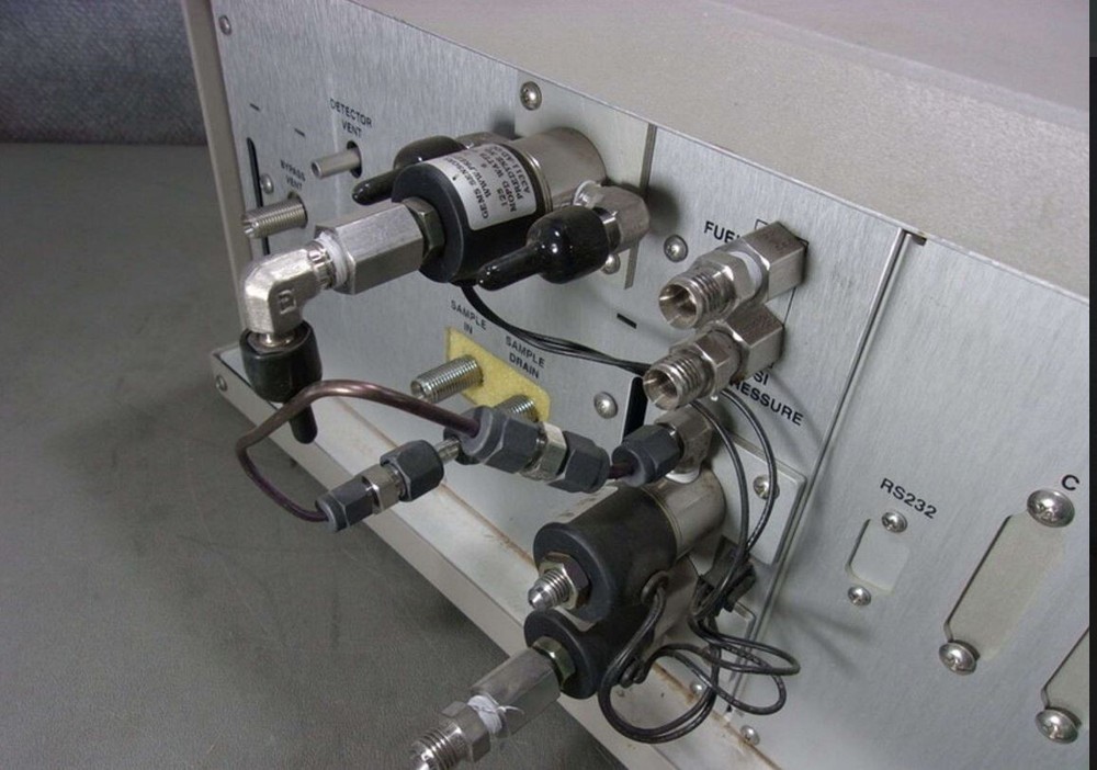 AMETEK / BASELINE MOCON SERIES 8800H total hydrocarbon analyzer